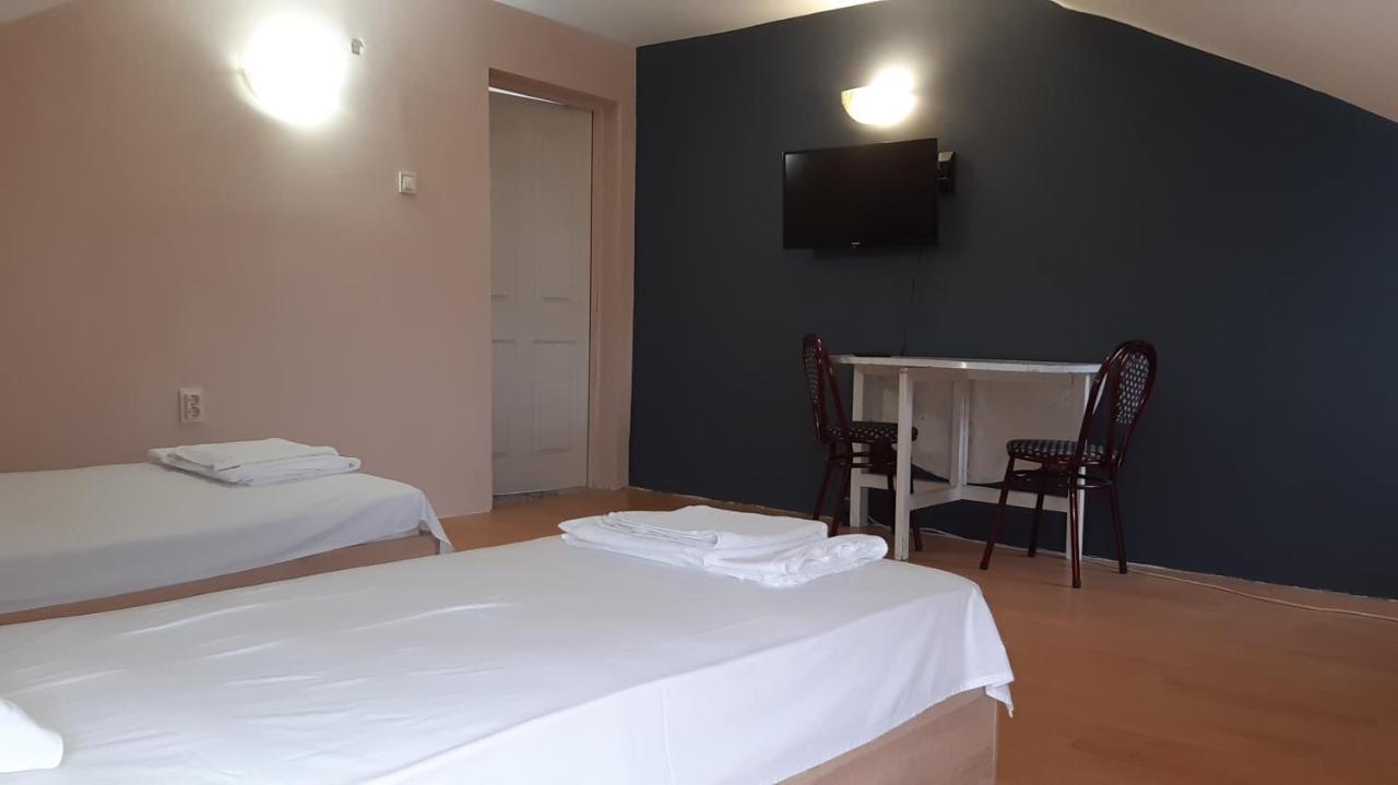 Hôtel White House Silistra Extérieur photo