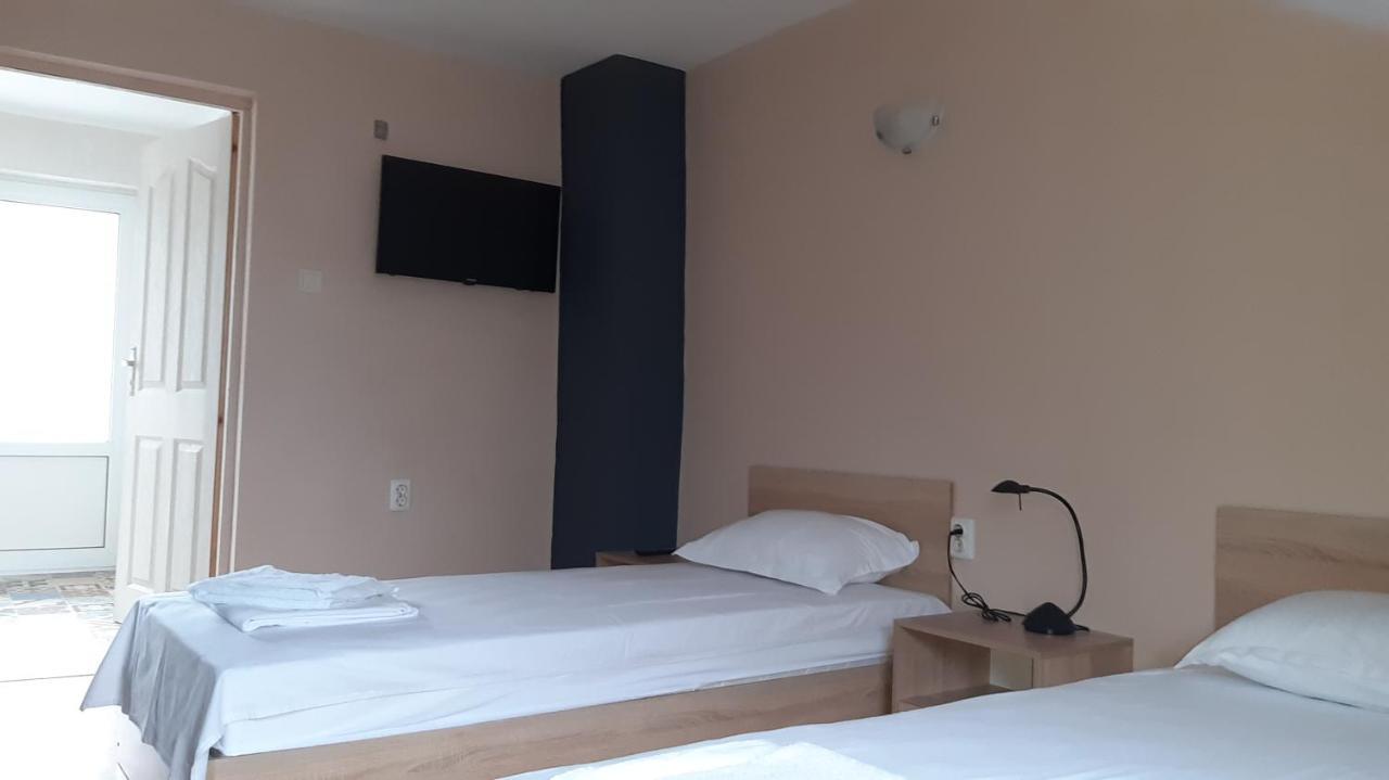 Hôtel White House Silistra Extérieur photo